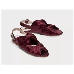 NWT Zara satin slingbacks